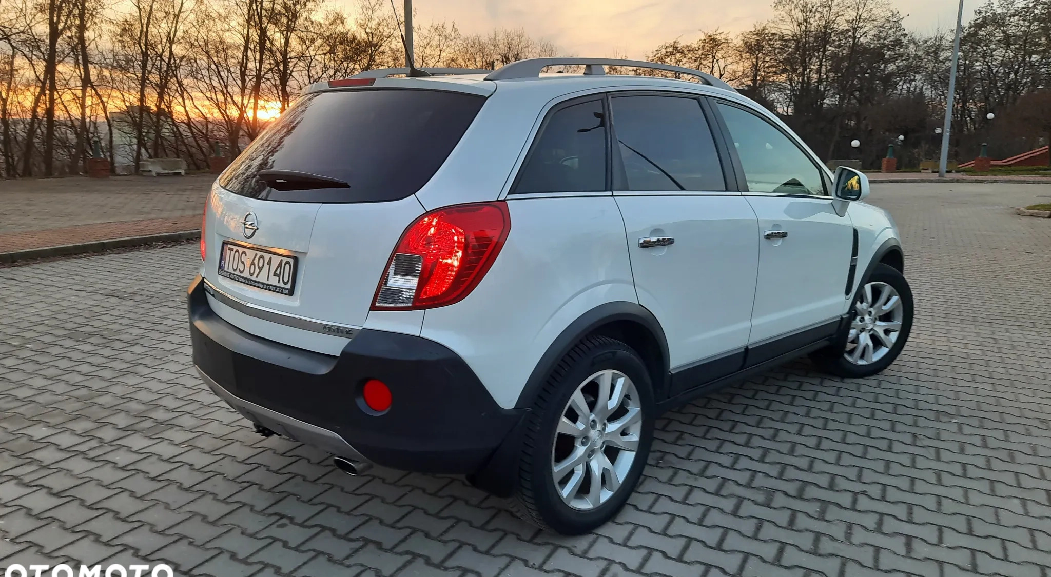 Opel Antara cena 35999 przebieg: 252592, rok produkcji 2013 z Lipsk małe 781